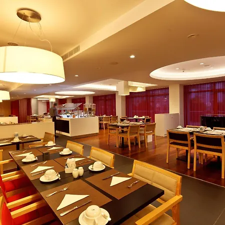 Szálloda Mercure Centro 4*