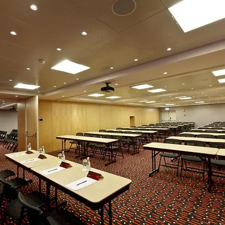 ホテル Mercure Centro ブラガ