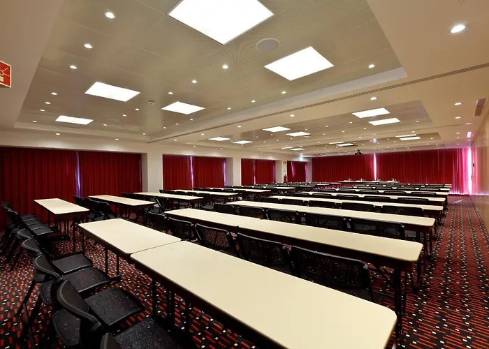 호텔 Mercure Centro 4*